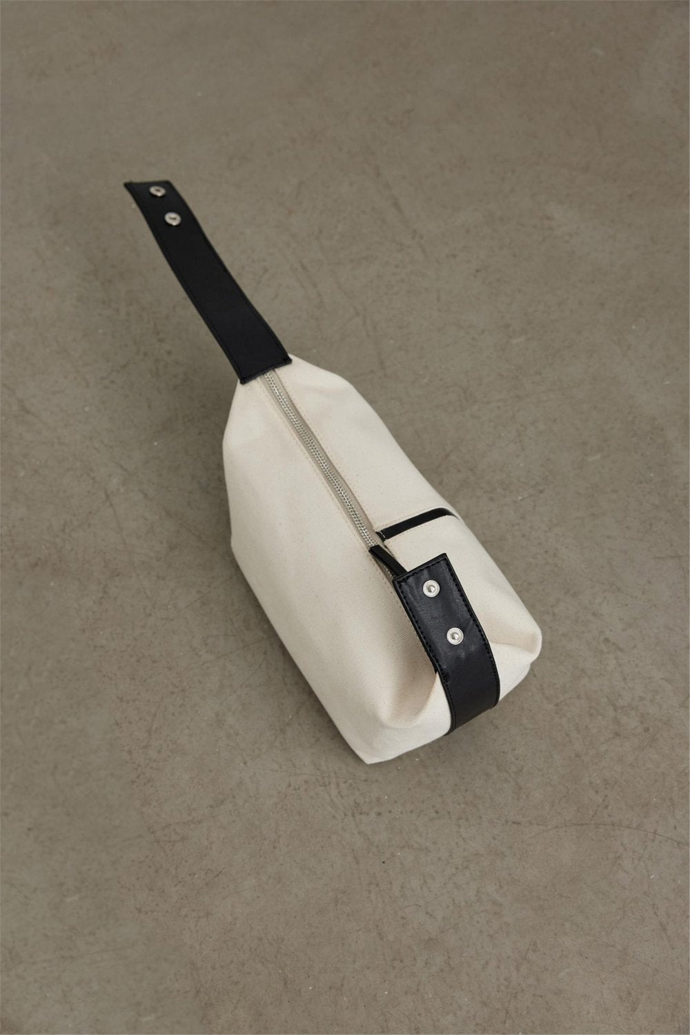 Archi Canvas Handtas