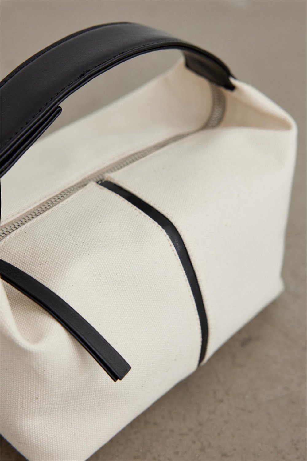 Archi Canvas Handtas